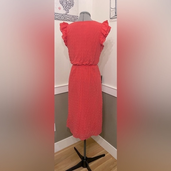 A New Day Faux Wrap Dress Sz Small Coral Ruffle Sleeve PINK Midi Textured Lined - Picture 4 of 12